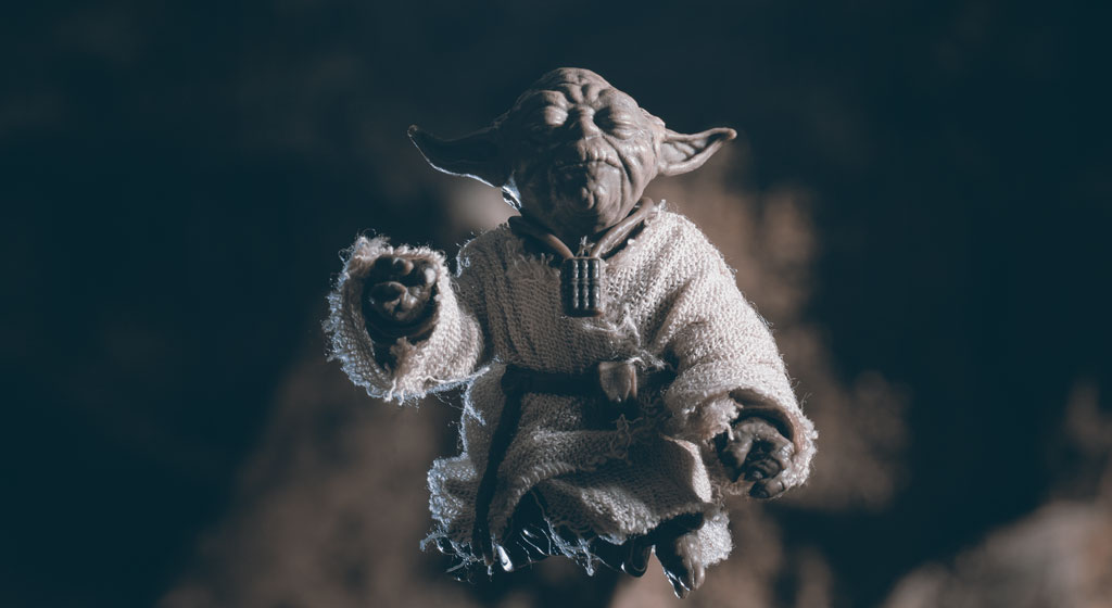 Yoda in meditation pose